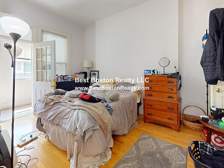 41 Laurel St #1 — Photo 7