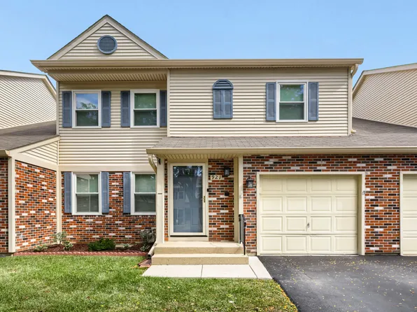 921 Perry Dr #0, Algonquin, IL 60102