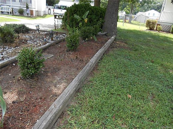 4th image of 19224 Maurer Ln