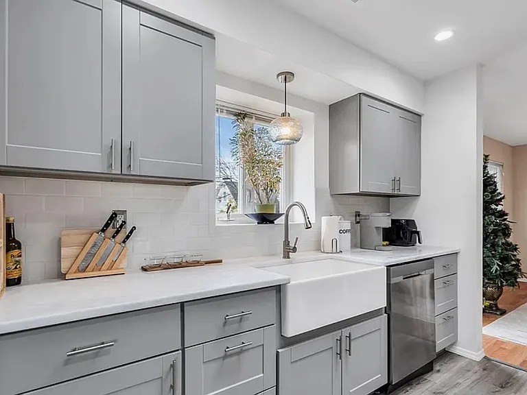 658 Driftwood Pl — Photo 6