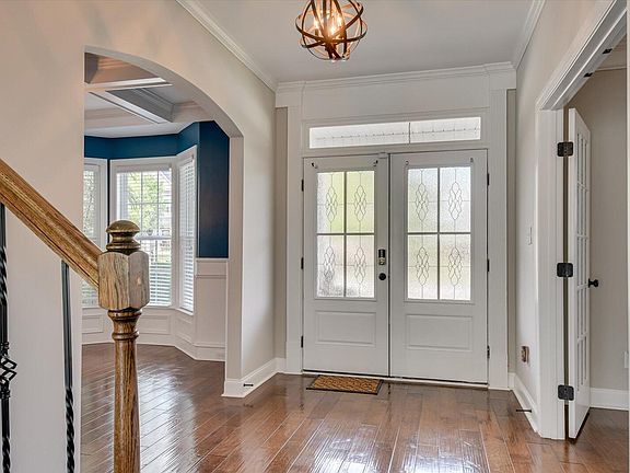 4th image of 343 Bella Rose Drive