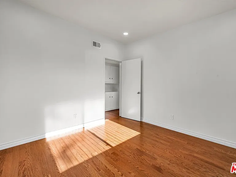 5350 S Slauson Ave — Photo 14