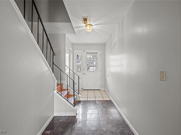 2nd image of 1780 Rolling Hills Dr APT D