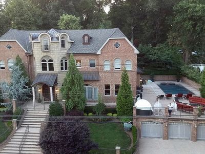 255 Lighthouse Ave, Staten Island, NY, 10306