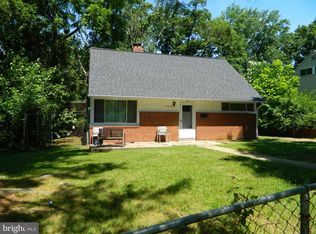 9700 Dilston Rd, Silver Spring, MD 20903