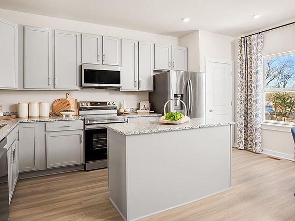7th image of this home