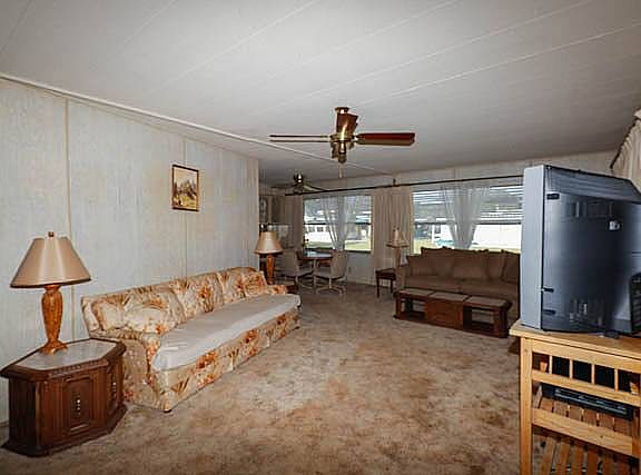 3rd image of 133 E Sterling Way