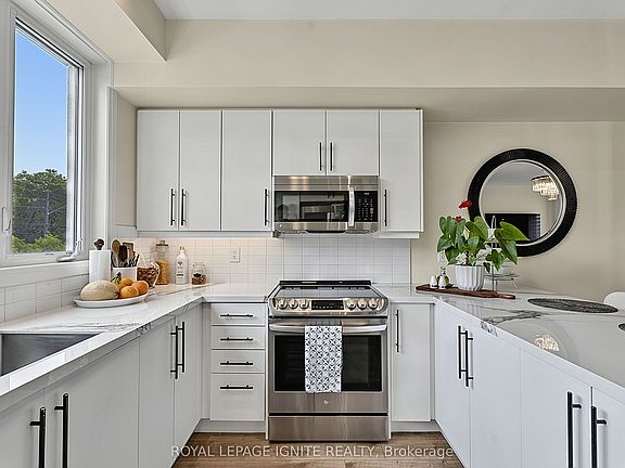 2nd image of 1870 Altona Rd #13