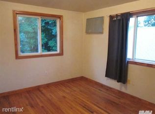 11724 201st St, Saint Albans, NY 11412
