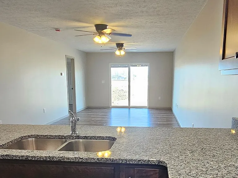 4146 Montana Ave #4148 — Photo 1