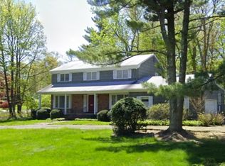 76 Green Hill Rd, Springfield, NJ 07081