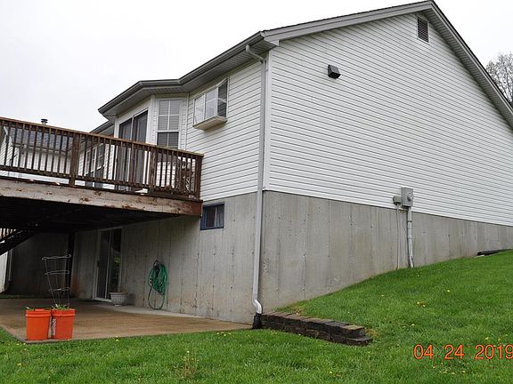 5th image of 1745 Primrose Ln