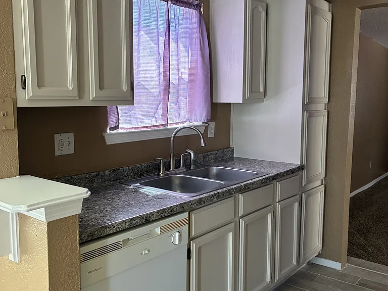 3186 Crazy Horse Dr — Photo 8