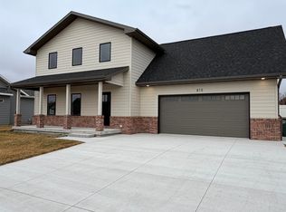 810 Mockingbird Dr., North Platte, NE 69101