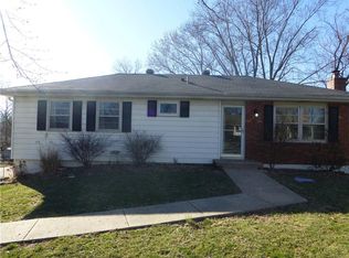 6818 NW Blair Rd, Parkville, MO 64152
