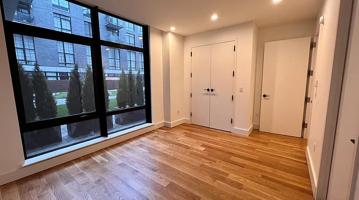 Rented by Carnegie Management Inc | media 6