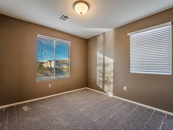 2nd image of 5047 Pine Mountain Ave