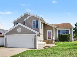 4606 Country Hill Dr SE, Kentwood, MI