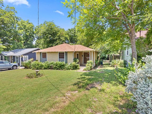 3rd image of 3704 Cherrywood Rd