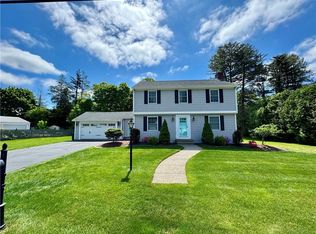 10 Evergreen Rd, Lincoln, RI 02865