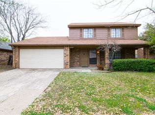 2309 Villanova St, Arlington, TX 76018