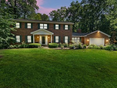 832 Rollingwood Ln, Fort Wayne, IN, 46845