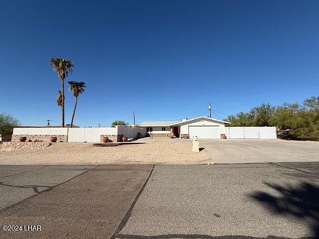 1st image of 161 Columbine Dr