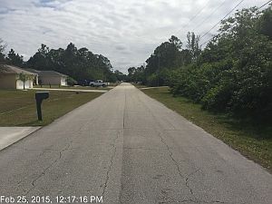 2nd image of 2450 SW Webster Ln