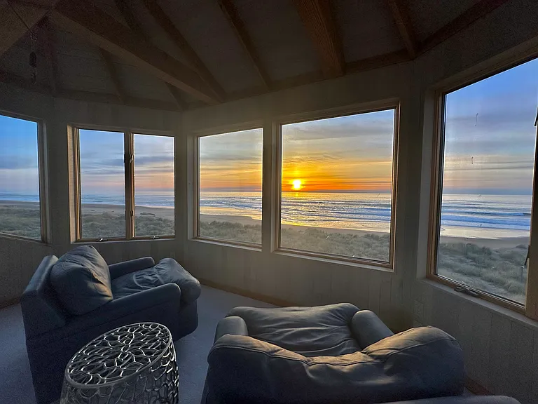 Salishan Dr — Photo 10
