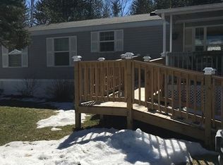 8 B St, Merrimac, MA 01860