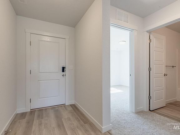 5th image of 5962 W Hamm Ln