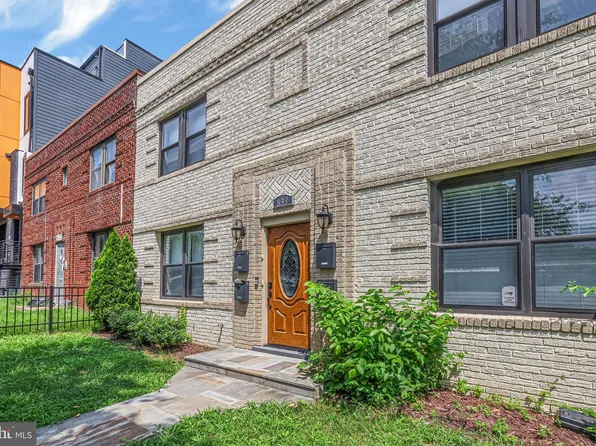833 19th St NE APT 1, Washington, DC 20002