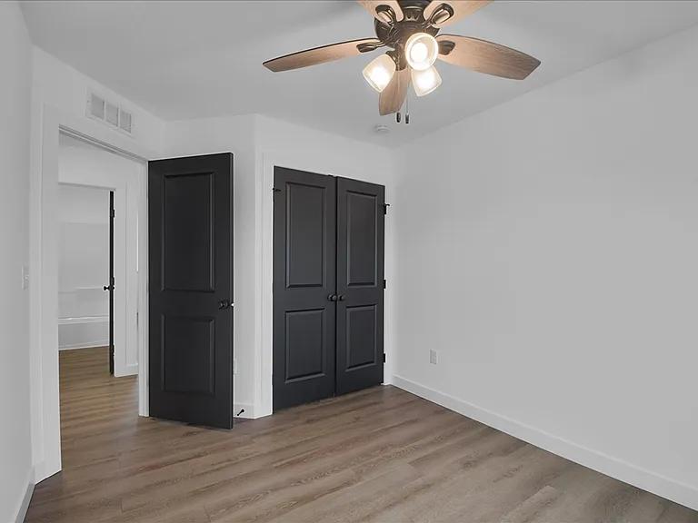 3311 Stoneway Ct — Photo 12