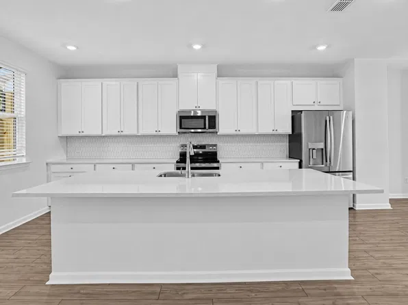 608 Alder Creek Way, Cumming, GA 30040