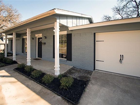 2nd image of 420 Crosstimber Dr
