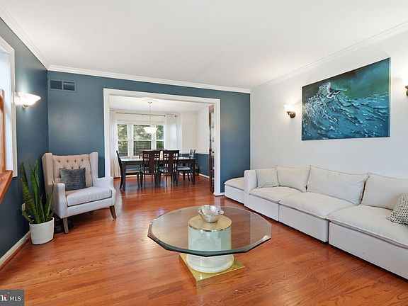 4th image of 1208 Candlewick Ct