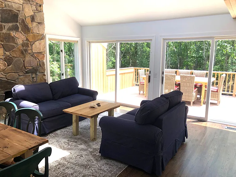 1275 Millstone Rd — Photo 7