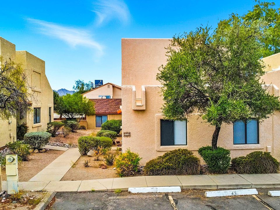 1st image of 2457 N Ironwood Ridge Dr