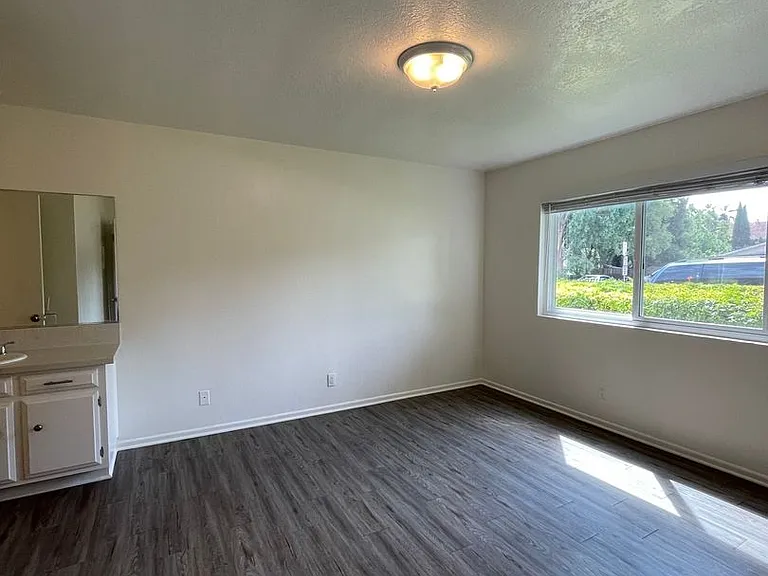 100 Oceano Ave — Photo 6