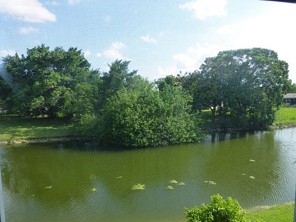 2nd image of 9660 Sunrise Lakes Blvd APT 210