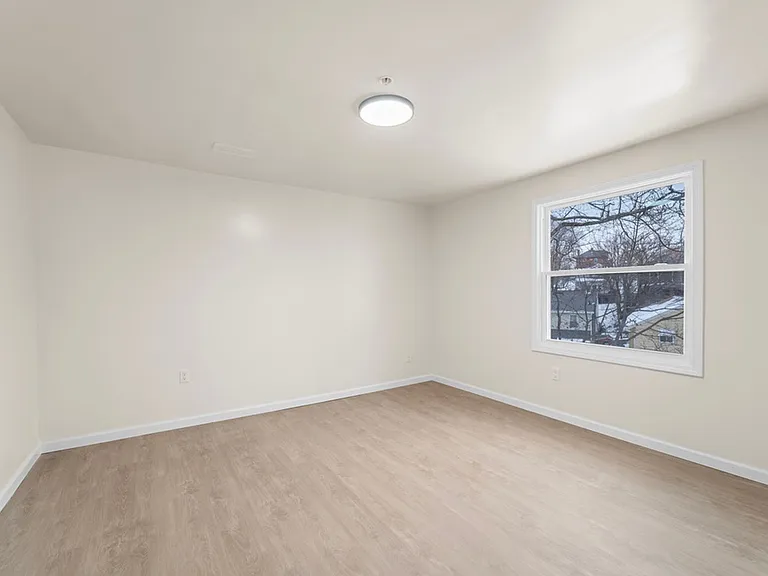 2616 Shawhan Avenue — Photo 14