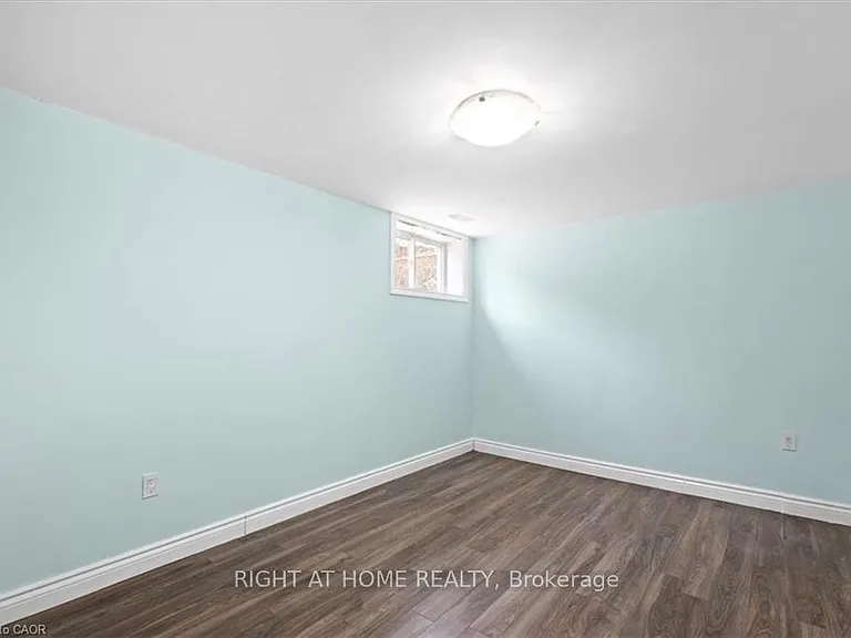 134 Victor Blvd #LOWER LEVEL — Photo 12