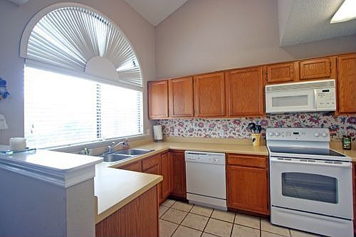 5th image of 1160 Settlers Way
