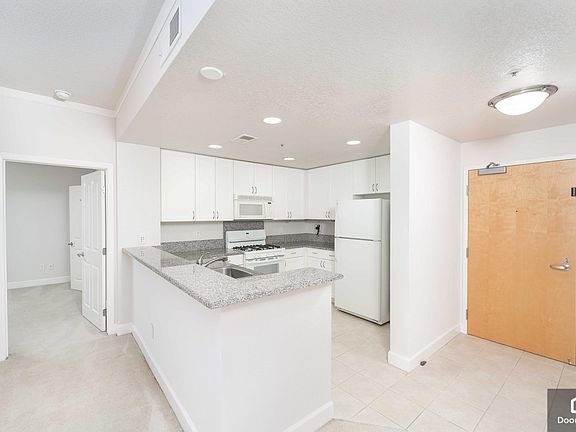 3rd image of 20488 Stevens Creek Blvd APT 1504