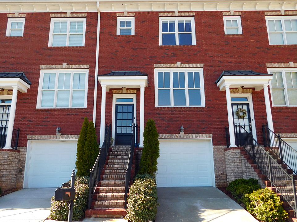 1st image of 2418 Dresden Parc Cir
