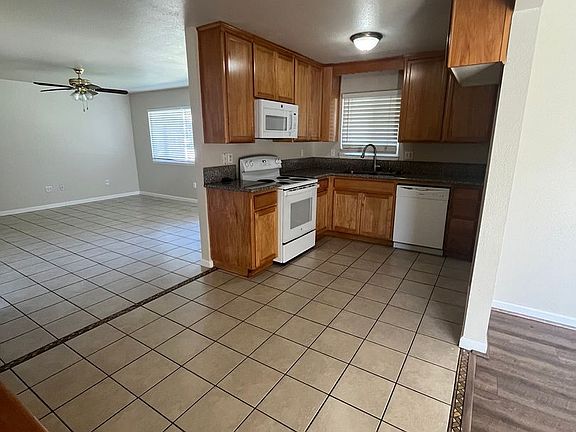 5th image of 2805 Campbell Ln