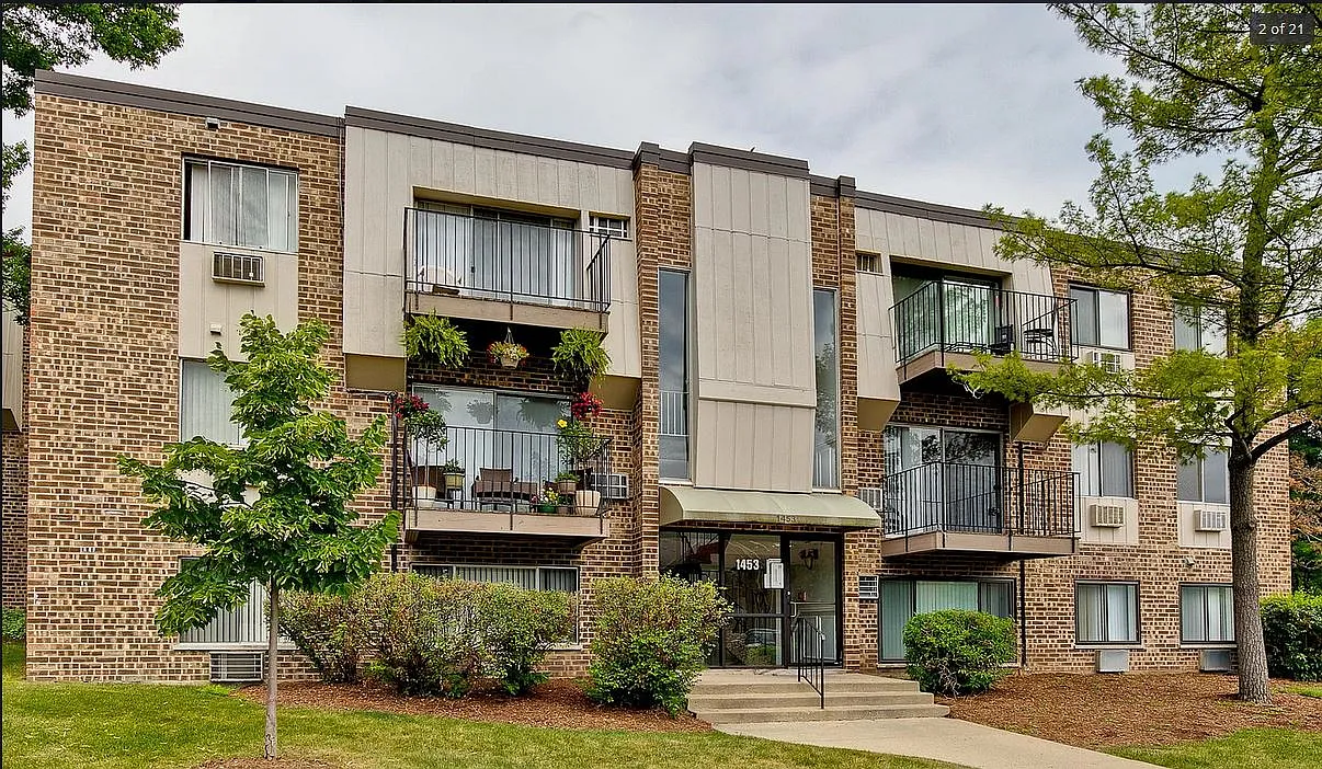 2 bed, 1.5 bath, 1000 sqft, $1,750 — Photo 1