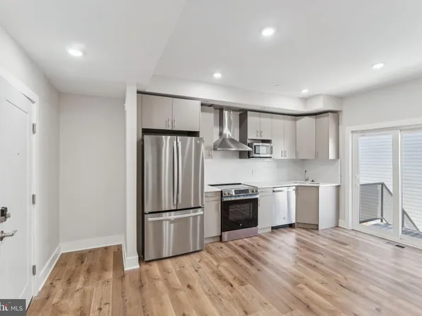 1436 Parrish St, Philadelphia, PA