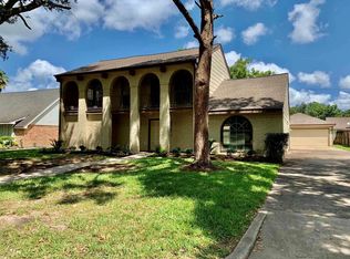 2126 Winged Foot Dr, Missouri City, TX 77459