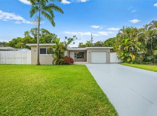 3246 Pierce St, Hollywood, FL 33021